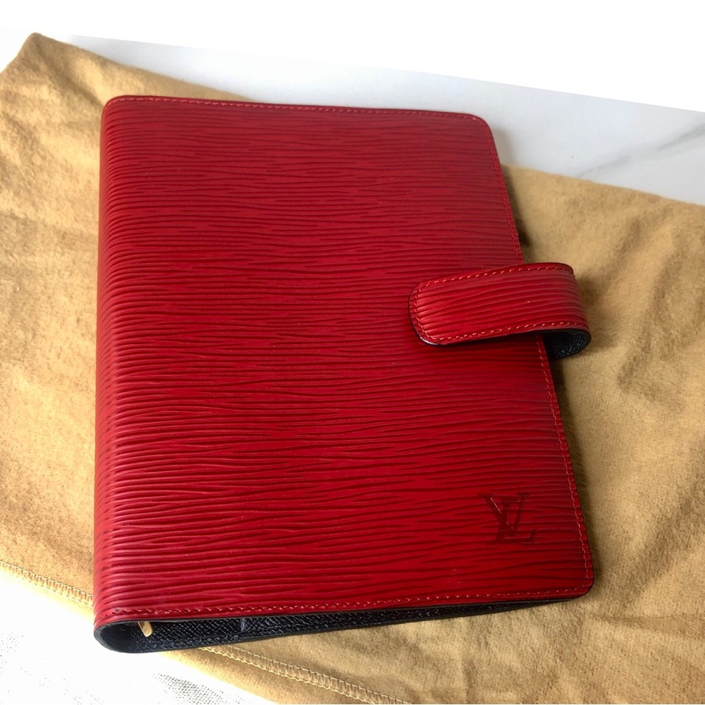 LOUIS VUITTON Red Epi Leather Notebook Agenda Passport Cover MM - Picture 11 of 16